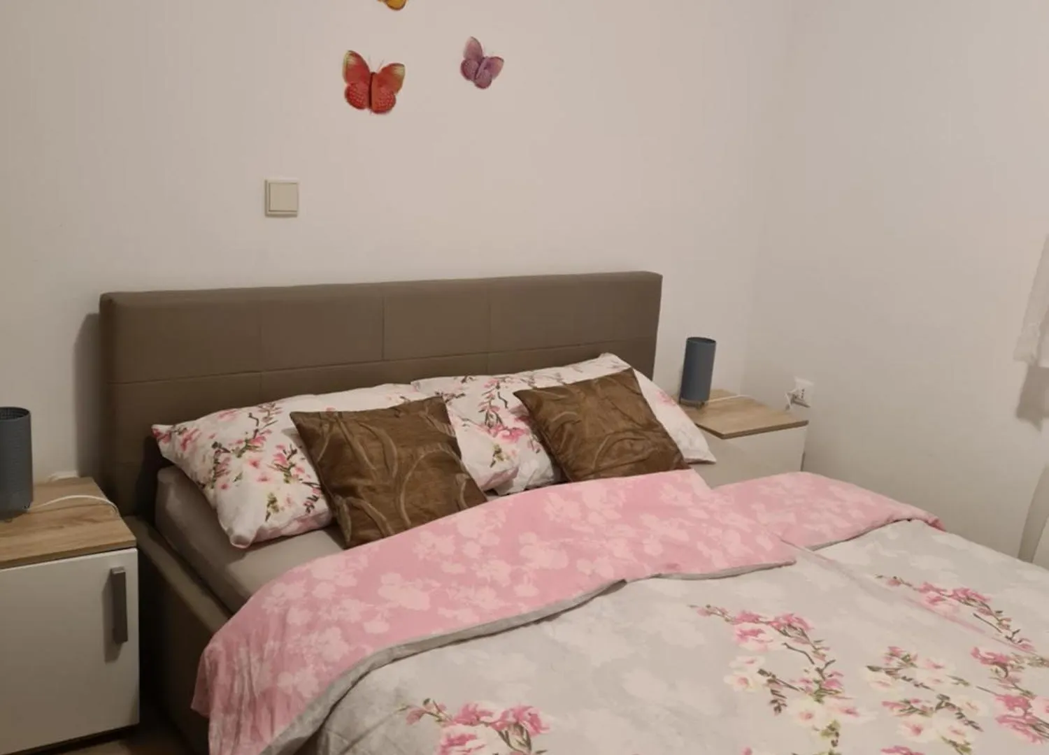 Apartments Petrovic Šilo 0*,