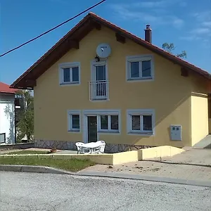 Julija 2 Apartman
